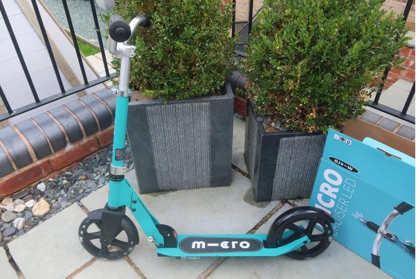 Best gifts for 7 year olds IndyBest review Micro Scooters cruiser LED tetser